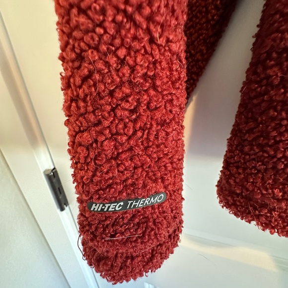 Men’s HiTec performance pullover - Picture 3 of 4